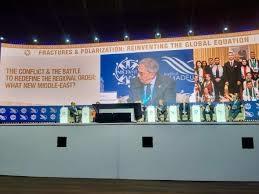 السعودية وروسيا تفتتحان منتدى الاستثمار والأعمال وتوقعان اتفاقية الإعفاء من التأشيرات