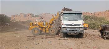 محافظة الجيزة: رفع 600 طن مخلفات بشارع عثمان محرم وحملات نظافة بالعروبة والنيل بالطالبية والوراق