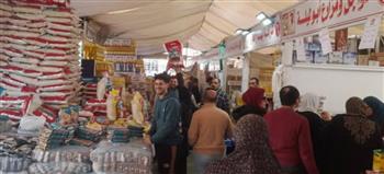 محافظ الدقهلية يشدد على المتابعة المستمرة لأسعار السلع الغذائية بالمعرض الدائم بشارع قناة السويس