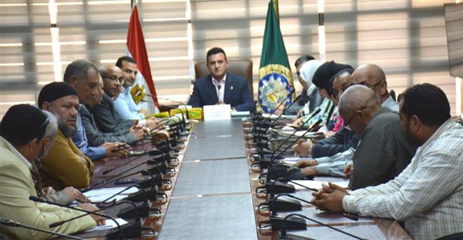  اجتماع بحث ملفات تقنين أملاك الدولة داخل نطاق الجمعيات الزراعية في الدقهلية 