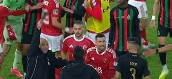 دوري أبطال أفريقيا.. "كاف" يحيل أحداث شغب مباراة الأهلي والجيش الملكي للانضباط