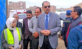 محافظ سوهاج يتفقد مستوى الخدمات المقدمة للمواطنين والوضع العام بقرية بناويط بالمراغة