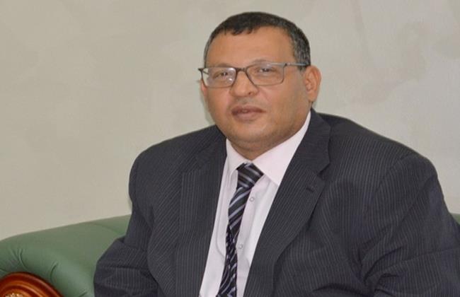 جامعة العبور تكرم أمين عام الاتحاد العربي للشباب والبيئة خلال المنتدى العلمي الإفريقي الرابع عشر