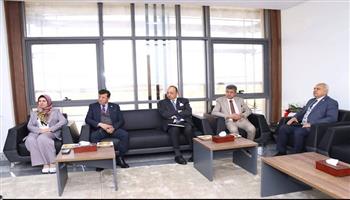 محافظ دمياط والسفير اللاتفي يبحثان تعزيز التعاون الاقتصادي والتجاري بين الجانبين