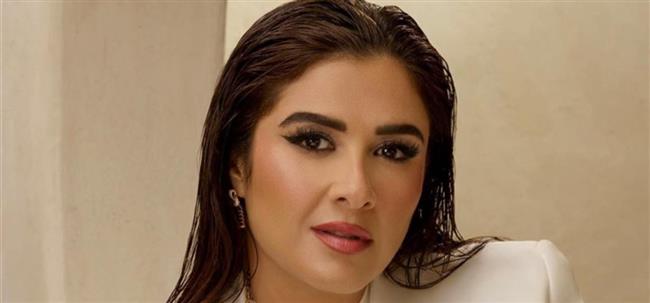 ياسمين عبد العزيز تكشف اسم شخصيتها فى مسلسلها الرمضانى «وننسى اللى كان»