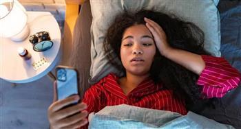 5 أفكار سلبية وراء ارهاقك النفسي.. منها العيش في الماضي