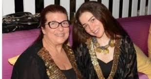 مي عز الدين تستعيد ذكرى والدتها برسالة مؤثرة