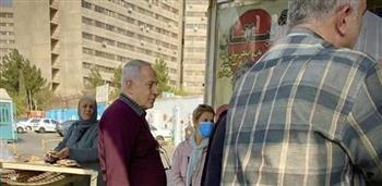 نتنياهو يشتري الخبز من مخبز إيراني.. صورة تشعل الإنترنت