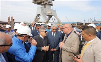 رئيس هيئة قناة السويس يتفقد عددًا من مواقع عمل الهيئة ببورسعيد