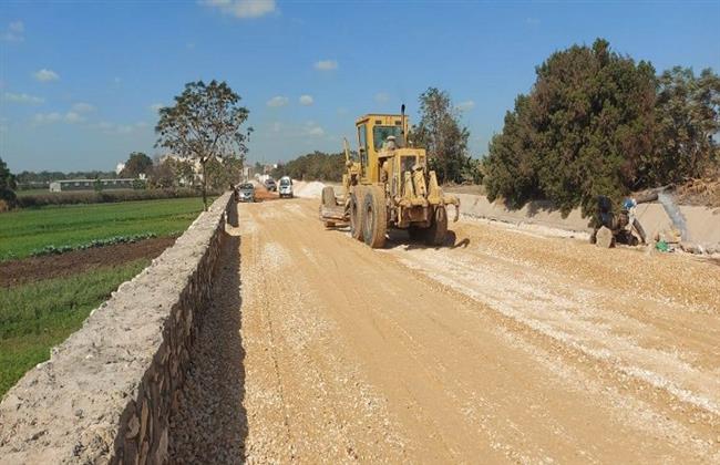 محافظ الجيزة يتابع أعمال توسعة وتطوير طريق ترعة الزمر حتى مزلقان الجلاتمة