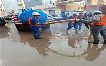 "مياه كفر الشيخ": طوارئ ومتابعة ميدانية مكثفة لرفع تراكمات الأمطار على مدار الساعة