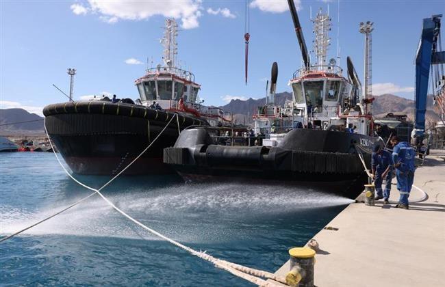 رئيس هيئة قناة السويس يتفقد مشاريع بناء القاطرات والسفن ضمن خطة توطين الصناعة البحرية