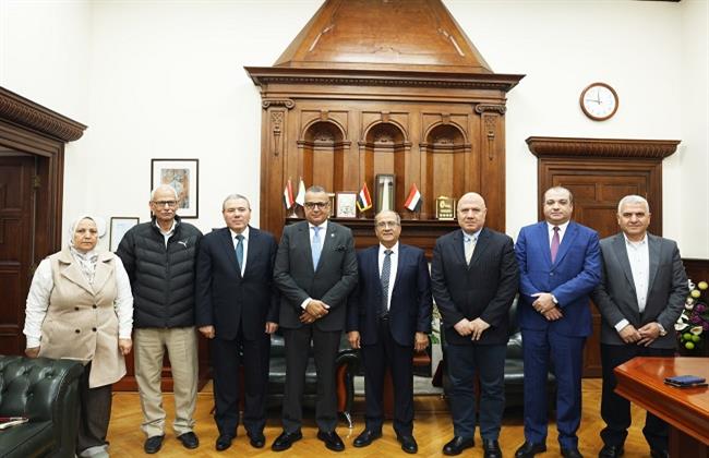 القابضة لمياه الشرب تبحث مع محافظ جنوب سيناء خطة تطوير محطة دهب ورفع كفاءة شبكات الصرف