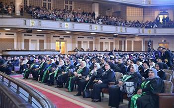 تمريض القاهرة تحتفل بتخريج الدفعة 57 بقاعة الاحتفالات الكبرى بالجامعة