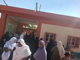 تباين معدلات التصويت خلال الساعات الأولى بلجان نواب أسوان