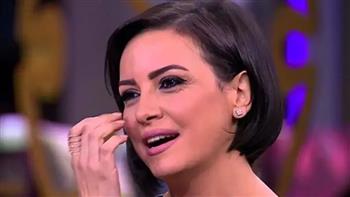 ريهام عبدالغفور تكشف كواليس قصة حب بدأت بمزحة وانتهت بزواج 