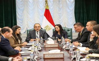 وزيرا التضامن وقطاع الأعمال يبحثان تعزيز التعاون المشترك والتوسع في مشروعات توفر آلاف فرص العمل