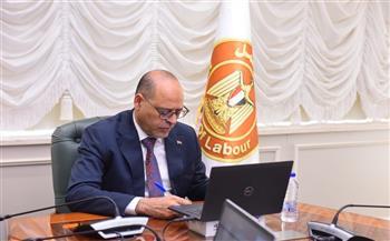 وزير العمل يشهد تسليم 405 عقود عمل لذوي الهمم على مستوى 27 محافظة