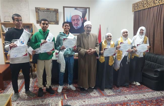 البحر الأحمر الأزهرية تُعلن نتائج "مسابقة أوائل الطلاب للمرحلة الإعدادية"