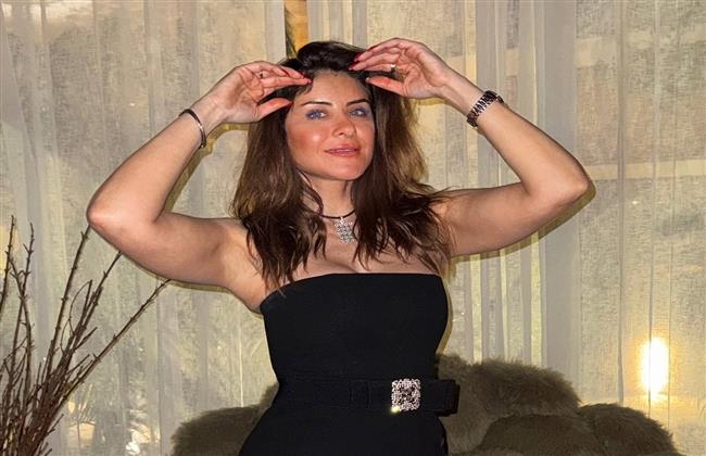 متزوجة من رجل أعمال ثري.. هيدي كرم في شخصية جديدة بـ «عيلة دياب عالباب»  