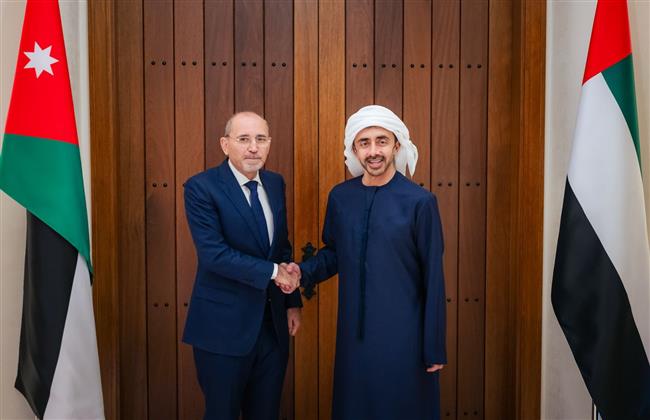وزيرا خارجية الأردن والإمارات يبحثان تطورات الأوضاع في غزة وتعزيز الشراكة