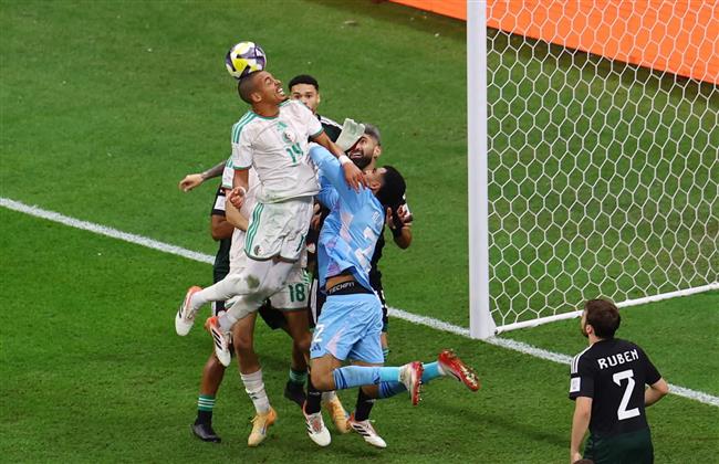 كأس العرب.. شوط أول سلبي بين الجزائر والإمارات في ربع النهائي