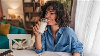 هل يكفي الحليب وحده لبناء عظام قوية؟ دراسة تكشف الحقيقة