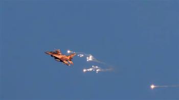 سلاح الجو الإسرائيلي يبدأ بقصف أهداف لحزب الله في لبنان