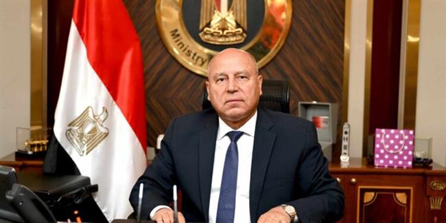 وزارة الصناعة تنفي وجود أي حساب رسمي للفريق كامل الوزير على مواقع التواصل الاجتماعي