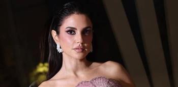 درة بفستان استثنائي باطلالة الوردة  