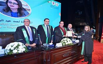 صيدلة القاهرة تحتفل بتخريج الدفعة 196 بكالوريوس والدفعة 14 للصيدلة الإكلينيكية 