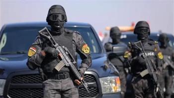 مصرع عنصر شديد الخطورة بالفيوم وضبط تجار مخدرات وأسلحة بمحافظات أخرى