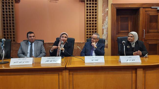 الحماية القانونية للمرأة من العنف الإلكتروني.. ندوة نظمها قومي المرأة بمكتبة الإسكندرية