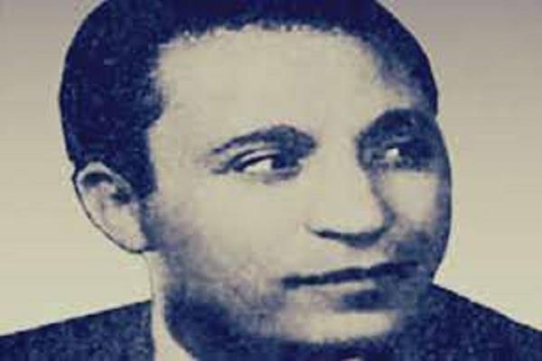 في ذكرى رحيله.. عبده السروجي صوت الزمن الجميل وجد أحمد السقا الذي خطفه الفن والصحافة