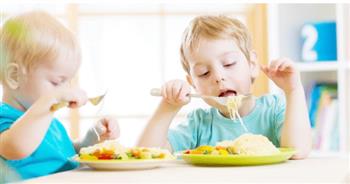 نصائح‭ ‬الأطباء‭ ‬لتقوية‭ ‬مناعة‭ ‬أطفالنا‭ ‬في‭ ‬أجواء‭ ‬البرد