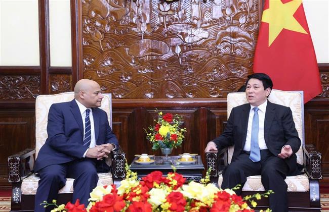 سفير مصر الجديد في هانوي يقدم أوراق اعتماده لرئيس جمهورية فيتنام الاشتراكية