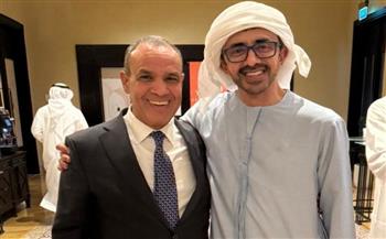 وزير الخارجية يبحث مع نظيره الإماراتي تعزيز العلاقات الثنائية