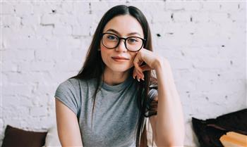 للنساء: 7 سلوكيات وراء ارهاقك النفسي.. تجنبيها