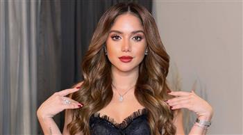 رنا رئيس تتعاقد على "قطر صغنطوط" مع محمد رجب