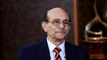 أزمة محمد صبحي والسائق.. الفنان يدافع عن نفسه بفيديو كاميرات المراقبة