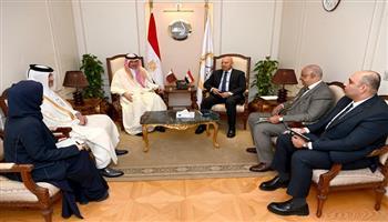 مصر وقطر تبحثان تدشين مشروعات تكاملية لتعزيز التعاون الصناعي والنقل البحري