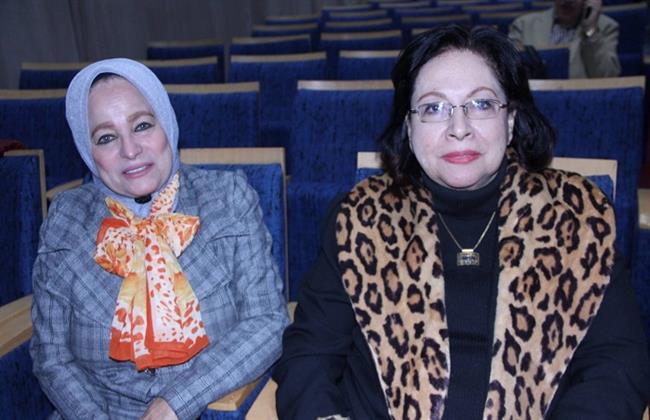 القومي للمرأة يشارك في ندوة علمية لمناقشة كتاب "فورمالين.. حكاية امرأة هزمت السرطان"