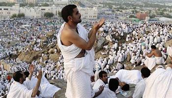   «السياحى» يبدأ من 220 ألف جنيه  أسعار «حج 2026».. تتراجع