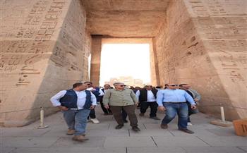 وزير السياحة والآثار يتفقد مشروعات الترميم بعدد من المواقع الأثرية بالأقصر