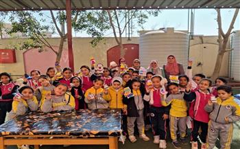 ورشة تشكيل بالورق بمكتبة الحديقة الخضراء