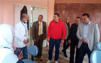 إطلاق قافلة طبية مجانية علي هامش جولة وزيرالشباب والرياضة بالوادي الجديد