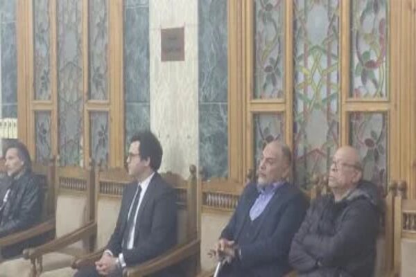 مثقفون وفنانون في عزاء الناشر محمد هاشم 