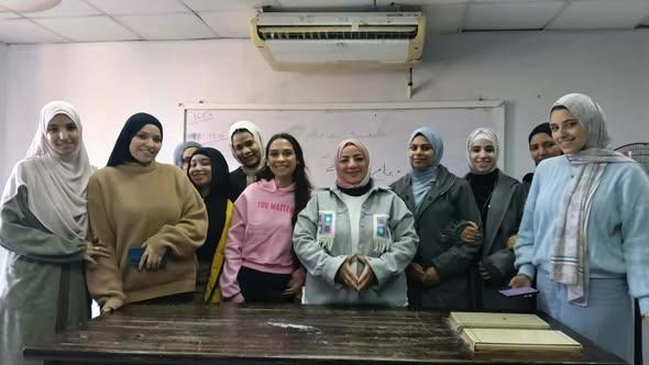 ندوة توعوية بعنوان "الذكاء الاصطناعي بين الفرص والمخاطر" بمكتبة خالد بن الوليد 