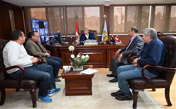 محافظ الغربية يجتمع بالشركة الوطنية للطرق لمتابعة أعمال تطوير حديقة الأندلس ويوجه بسرعة إنهاء المرافق