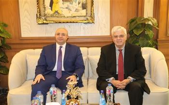 محافظ بني سويف يستقبل وزير التعليم العالي والبحث العلمي بمقر مجمع المعاهد العليا